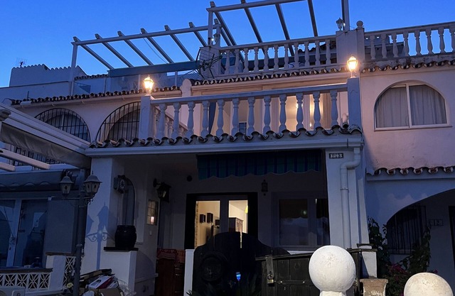 Andalucia townhouse with ocean view terraces, close to beach