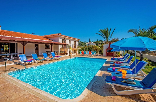 Androniki Huge Luxury Villa with Sea & Mountain Views, Pool, BBQ, WiFi, A/C