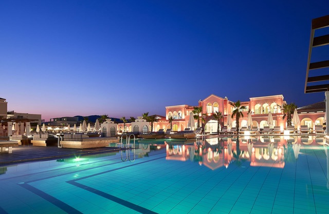 Anemos Luxury Grand Resort