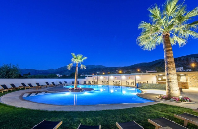 AneSea Hotel
