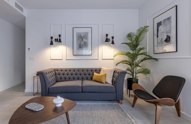 ANGEL I I I BOUTIQUE 2BR