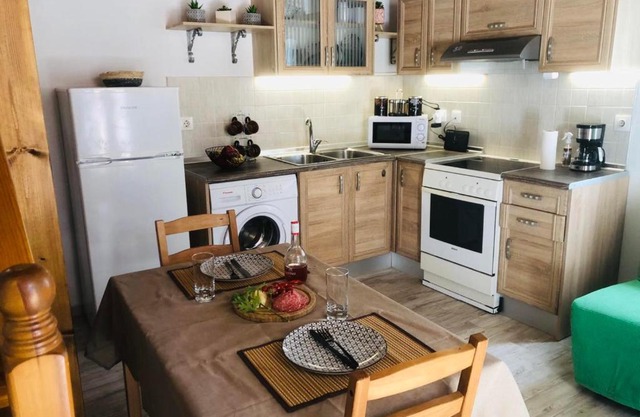 Angelos sofita house