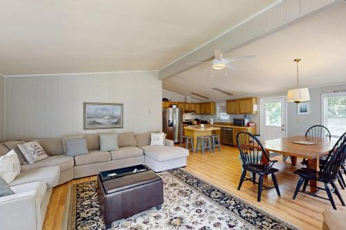 Angola By The Bay - 23437 Marina Dr E
