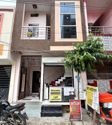 Aniruddha Home Stay