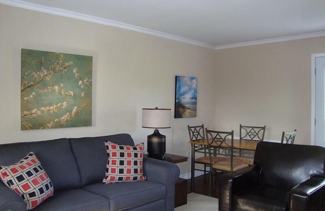 Annapolis Royal Inn & Suites