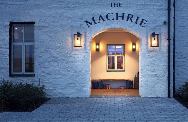 Another Place, The Machrie