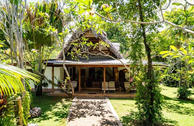 Anse Lazio Lodge