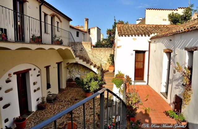 Antico Borgo Hotel