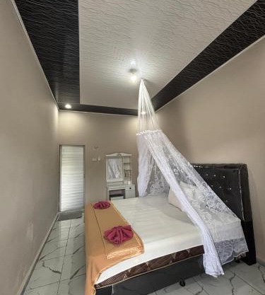 Anugrah Guest House - Orangutan Trekking & Tours