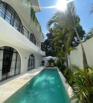 Anwa Cove - Fantastic 6-BR & 2-Pool Villa in Umalas