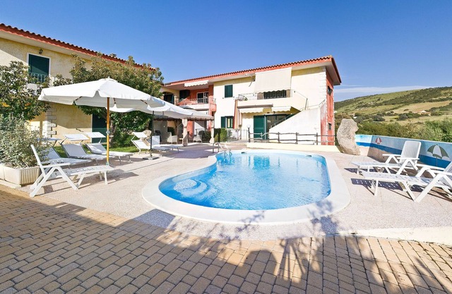 Apartment in complex with swimming pool n. 5 1st Plan