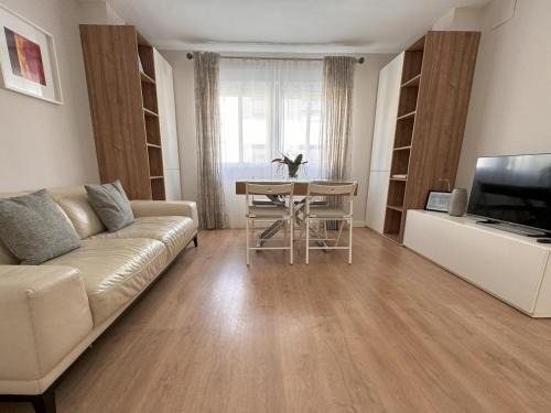 Apartamento Amaro Cádiz - Playa Victoria