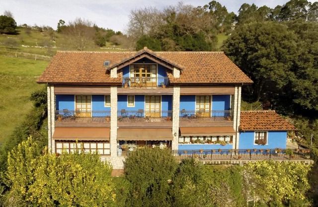 Apartamentos Rurales El Corberu
