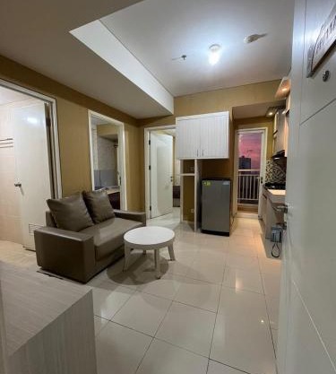 Apartemen Parahyangan Residence by Anton