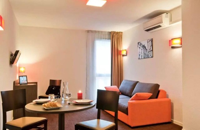 Aparthotel Adagio Access Poitiers* - 2 Rooms 4 People