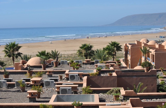 ApartHotel Eden Beach