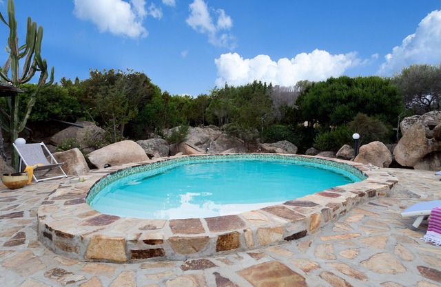 Apartment 'Nido' with Shared Pool, Wi-Fi and Air Conditioning