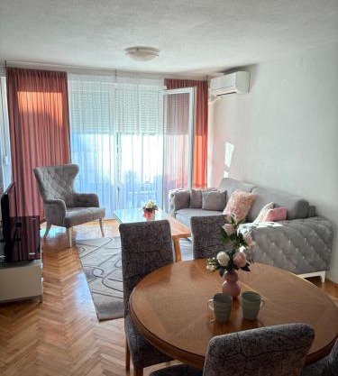 Apartman Tea