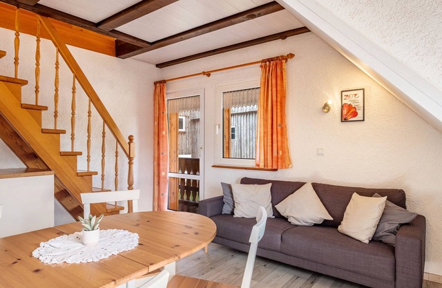 Apartment '2- Ost' with Private Garden, Balcony and Wi-Fi