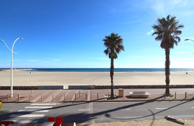 Apartment 3 rooms sea view - Private parking space