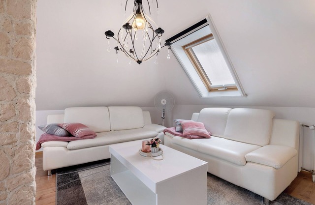 Apartment '3 Raum Im 1 Og' with Wi-Fi