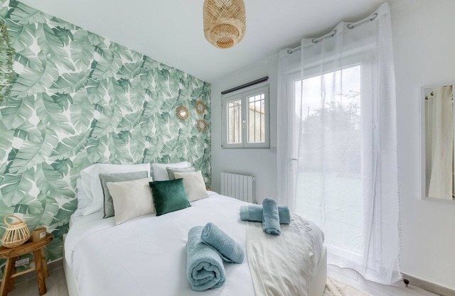 Apartment 4 pers - Metro + station/Private parking lot/Wifi - Aeroport CDG -