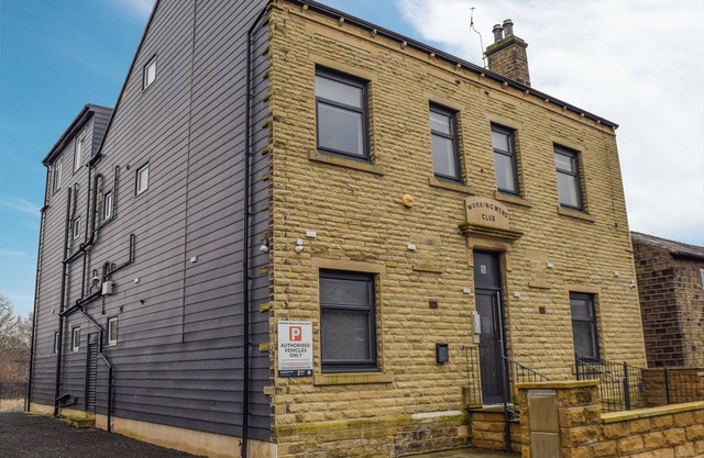 Apartment 4 - UK48907