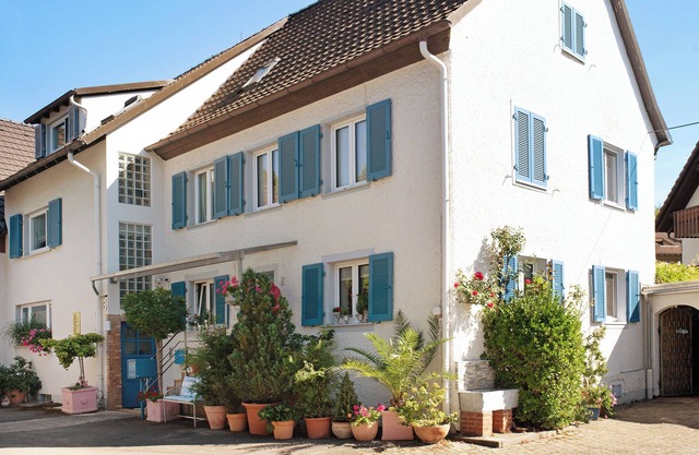 Apartment 'Bluehome Ferienwohnung' with Private Garden and Wi-Fi