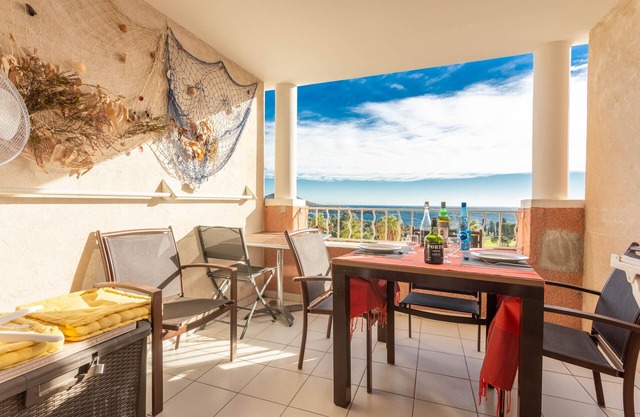 Apartment 'Cap Esterel St Raphaël' with Sea View, Shared Pool and Private Terrace