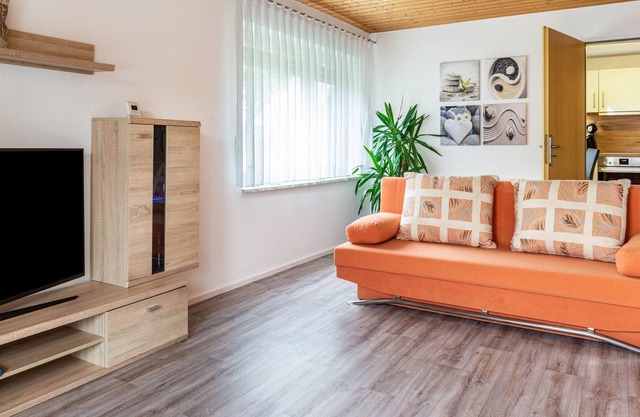 Apartment 'Carmen' with Private Terrace, Private Garden and Wi-Fi
