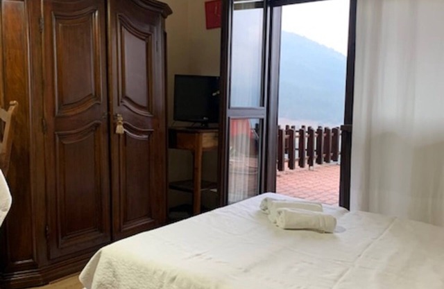 Apartment 'Casa Neve 1' with Private Terrace