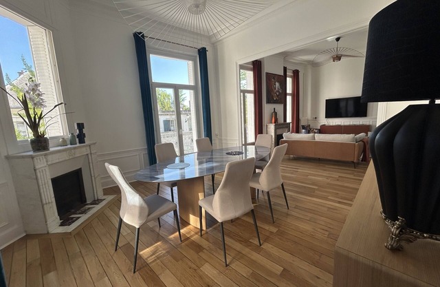 Apartment-City view-Ensuite-Deluxe