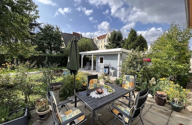 Apartment 'Elbidyll' with Private Terrace, Private Garden and Wi-Fi