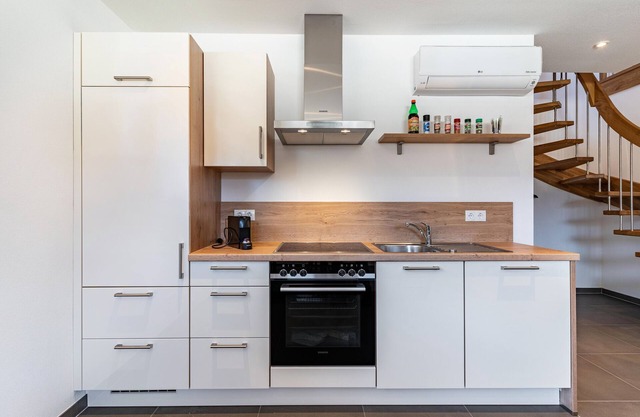 Apartment 'Fewo Grafenhausen' with Balcony, Wi-Fi and Air Conditioning