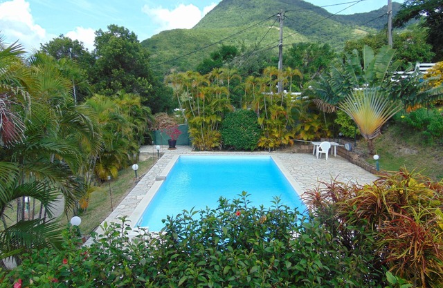 APARTMENT F2 POOL SEA VIEW NEAR BEACHES
