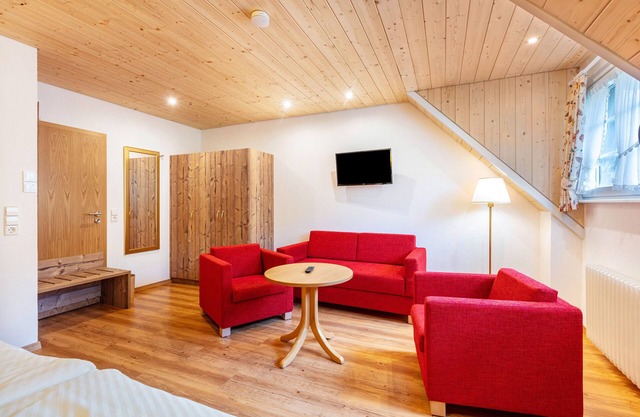 Apartment 'Feldberg' with French balcony and Wi-Fi
