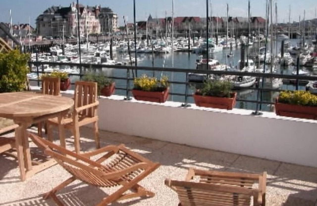 apartment/flat - 4 rooms - 6 persons