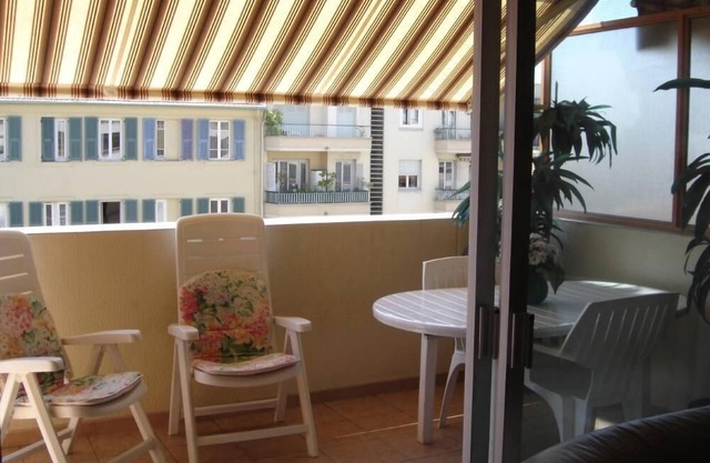apartment/flat - Nice