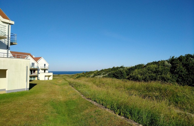 Apartment for 1 to 4 persons close to the sea. Free WIFI and parking
