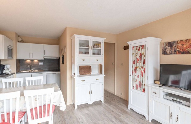 Apartment for 6 people close to ski slopes