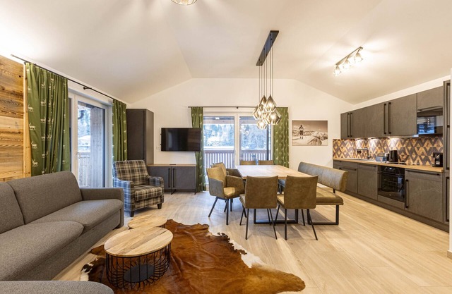 Apartment for up tp 8 people & Hot Tub