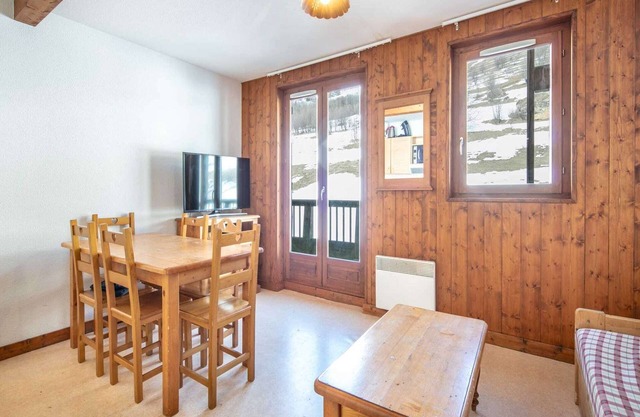 Apartment in Saint-Sorlin near Ski Resort