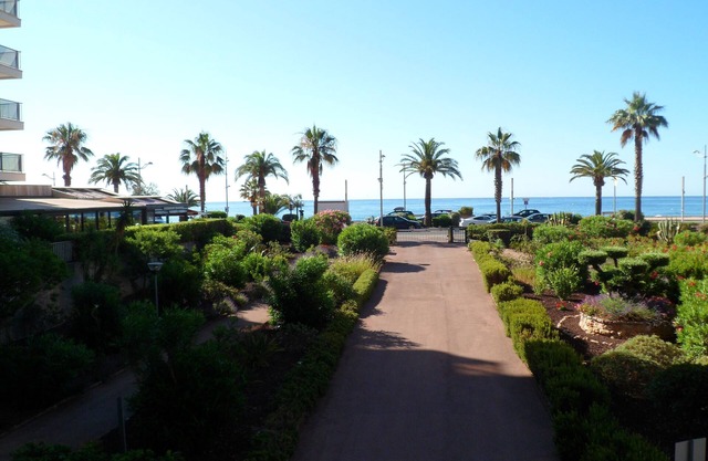 Apartment frejus plage front de mer