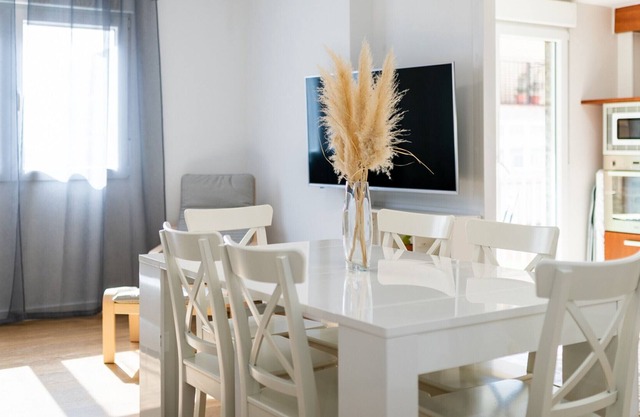 Apartment Granada, 3 bedrooms, 8 persons