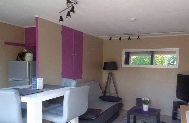 Apartment ground floor house near green landing beaches, Bayeux & Caen
