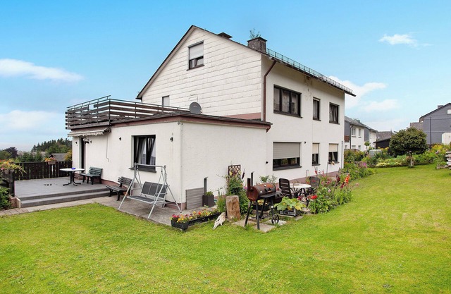 Apartment "Haus Elena Wohnung 7B" with Mountain View, A/C, Wi-Fi, Garden & Balcony