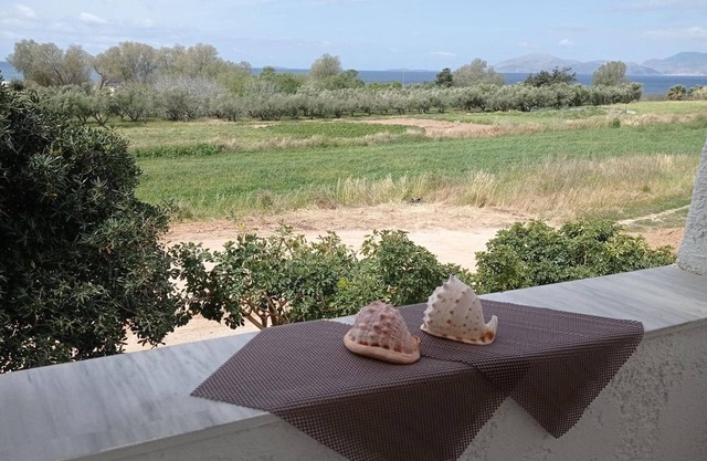 Apartment 'Iasonas 7' with Sea View, Wi-Fi and Air Conditioning