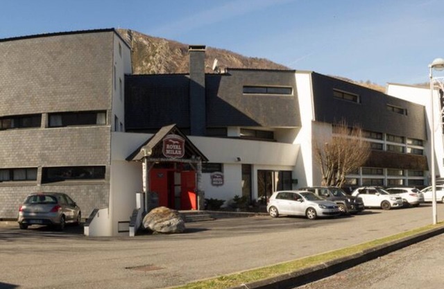 Apartment in Saint Lary 6 places, Cable Car and Spa area