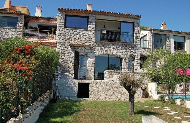 Apartment in La Turbie with Fenced Garden