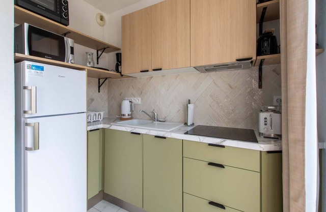Apartment in Le Grau-du-Roi near Sandy Beach